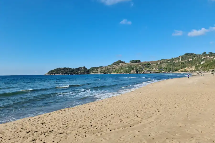 Güzelcehisar Plajı