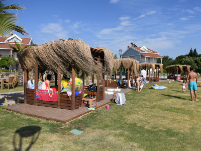 Dardanos Halk Plajı