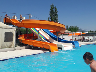 Mihalgazi Belediyesi Yüzme Havuzu Aquapark