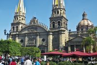 Discover Guadalajara: Top Attractions, Food & Travel Tips