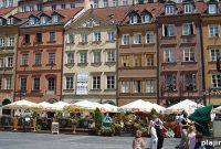 Walk Warsaw’s Historic Streets: A Guided Stroll Through the Old City