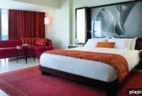 Condado Plaza Resort & Casino — Luxury Beachfront Hotel in San Juan