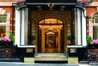 Stafford Hotel London Honors Britain’s Equestrian Heritage