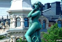 Helsinki Hot Spot: Top Attractions, Eats & Nightlife Guide