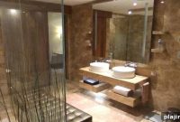 Stay at Hyatt Capital Gate Abu Dhabi – Luxury Hotel Near City Sights