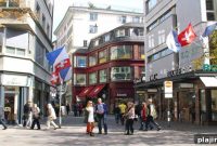 Bahnhofstrasse Zurich: Shopping, Attractions & Visitor Guide