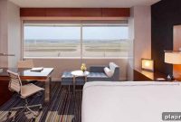 Top Airport Hotels for Comfort and Convenience Near Terminals