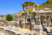 Discover Turkey’s Archaeological Sites: Ancient Ruins & History