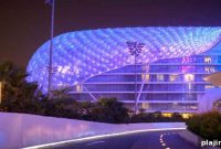 Yas Island Abu Dhabi Travel Guide: Attractions, Hotels & Tips