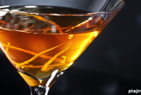 New London Nightlife Guide: Top Bars, Clubs & Live Music