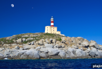 Coastal Italy Paddle Tours: Kayak & SUP Adventures Along the Coast