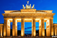 Berlin Buzz: Your Guide to Events, Nightlife & Trends