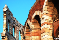 Italian Interlude: A Romantic Weekend in Tuscany
