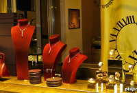 Rocky Mountain Gems: Top Places to Discover Natural Treasures