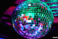Vintage New Year Ideas: Retro Party Themes & Decorating Tips