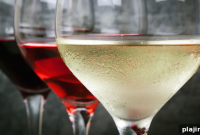 Delta Air Lines Debuts Premium Wine Experience for BusinessElite Passengers