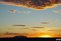 Desert Stargazing at Ayers Rock Resort: Night Sky Tours & Tips