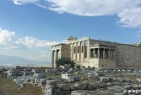 Driving Through Greece with Kimberly Krol: A Scenic Road Trip Guide