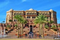 Sleep in Spectacular Style: Top Luxury Stays in Abu Dhabi