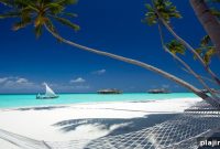 Experience Luxury at Gili Lankanfushi: Ultimate Maldives Retreat