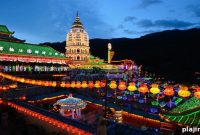 Discover Peace at Malaysia’s Largest Buddhist Temple: Kek Lok Si