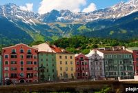 Stay at Innsbruck Hotel and Discover the Imperial Palace Tour