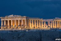 Explore the Spectacular Ruins of Ancient Greece: A Guided Tour