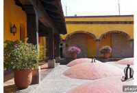 LGBTQ+ Travel Guide to Mexico: Culture, Pride Events & Tips