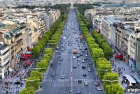 Champs-Élysées to Close to Cars One Day Each Month