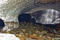 Washington Reopens Dangerous Ice Caves Trail: What to Know Before You Go