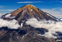 Bears and Volcanoes: Exploring Russia’s Wild Adventure Destinations
