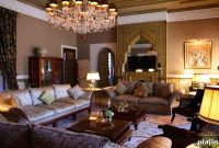 Red Carpet-Worthy Fall Getaway: Chic Vacation Ideas for Next Season
