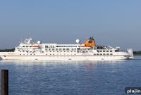 Plan Your 2017 Small Luxury Cruise: Routes, Tips & Bookings