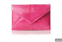 Valentine’s Day Gift Ideas: Unique Presents for Every Relationship