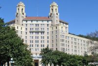 Spice Up Your Arkansas Getaway: Top Hot Spots and Activities