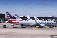 American Airlines Names Plane for World’s Longest-Serving Mechanic