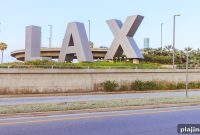 Rock & Brews LAX Wins Airport Bar of the Year