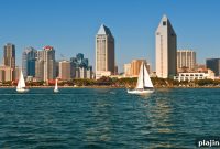 Top U.S. Waterfront Destinations to Visit This Year