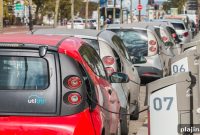 Paris Bans Gas Cars from City Center: What Drivers Need to Know