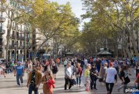 Overtourism Explained: Impacts on Destinations and Practical Solutions