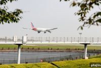 American Airlines Partners With Airportr for Luggage Pickup Service