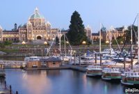 Discover Victoria BC: Top Attractions, Food & Things to Do