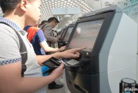 Germs on Airport Check-In Kiosks: What Travelers Need to Know
