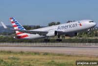 American Airlines Upgrades Main Cabin Extra: What’s Changing