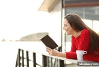 Top Bedside Reads to Find in 5-Star Hotels