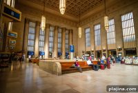 Amtrak Adds Nursing Suites for Moms on Board