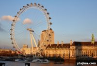 Multigenerational Family Travel Guide to London: Tips for All Ages