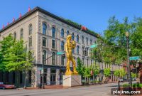 AccorHotels Acquires Majority Stake in 21c Museum Hotels