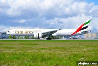 Emirates Eyes Potential Partnership with Etihad Airways