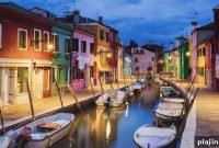 Venetian Twilight: Romantic Evenings and Nightlife in Venice
